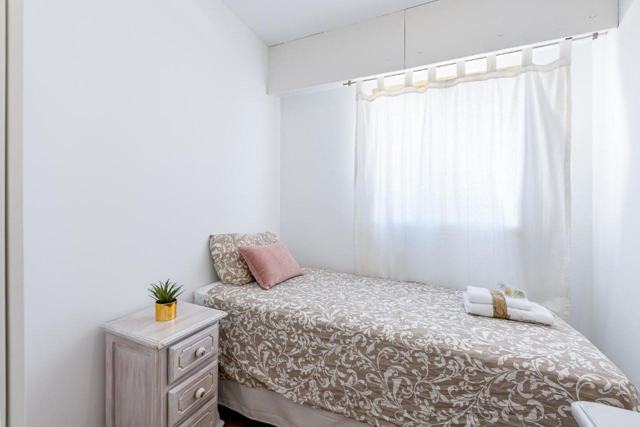 797 Holiday Rentals - Amplio Piso Con Terraza En Primera Linea De Playa Torremolinos Zewnętrze zdjęcie