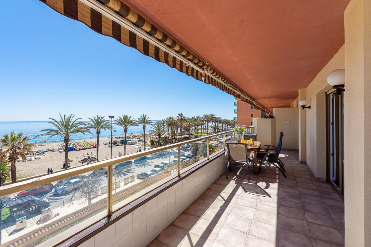 797 Holiday Rentals - Amplio Piso Con Terraza En Primera Linea De Playa Torremolinos Zewnętrze zdjęcie
